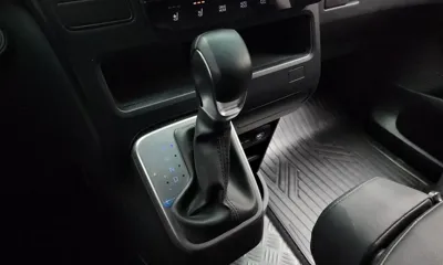 Hyundai Staria 2025, 31364 км, за 20151.96 USD - фото 9