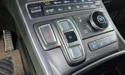 Hyundai Santafe 2022, 112350 км, за 18427.48 USD - фото 9