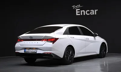 Hyundai Avante 2023, 35602 км, за 11618.75 USD