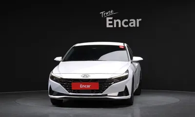 Hyundai Avante 2023, 35602 км, за 11618.75 USD