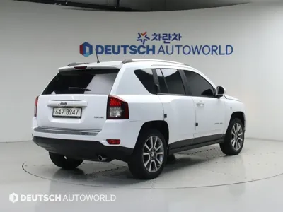 Jeep Compass 2015, 99549 км, за 3216.49 USD