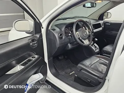 Jeep Compass 2015, 99549 км, за 3216.49 USD - фото 11