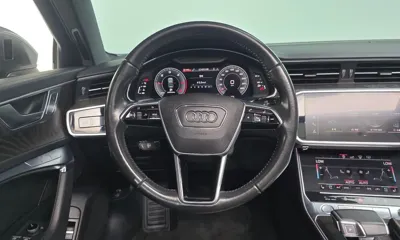 Audi A6 2020, 170275 км, за 16604.8 USD - фото 12