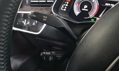 Audi A6 2020, 170275 км, за 16604.8 USD - фото 19