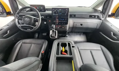 Hyundai Staria 2023, 22050 км, за 20874.36 USD - фото 7