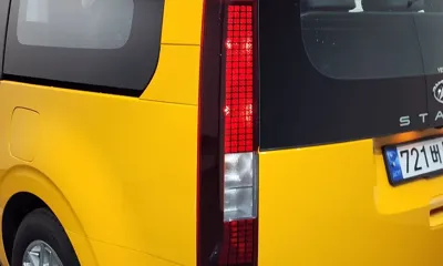 Hyundai Staria 2023, 22050 км, за 20874.36 USD - фото 23