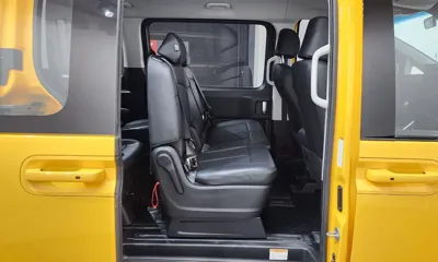 Hyundai Staria 2023, 22050 км, за 20874.36 USD - фото 26