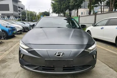 Hyundai Lafesta Electric 2020, 104300 км, за 9322 USD