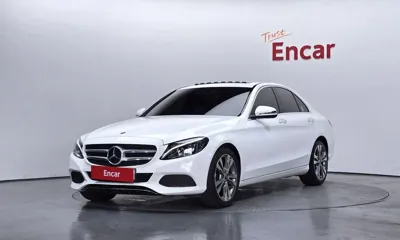 Mercedes-Benz C-Class · 2018 год