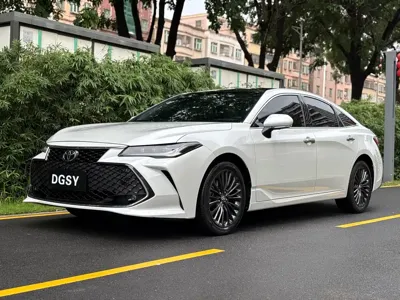 Toyota Avalon · 2022 год
