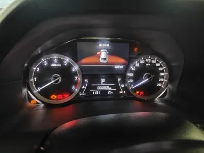 Honda UR-V 2018, 60800 км, за 15111.54 USD - фото 11