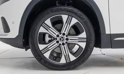 Mercedes-Benz EQA 2026, 5608 км, за 34478.3 USD