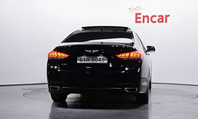 Hyundai Genesis 2016, 155815 км, за 7201.85 USD