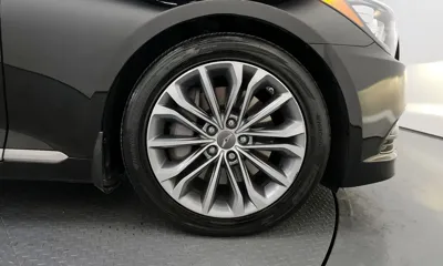 Hyundai Genesis 2016, 155815 км, за 7201.85 USD