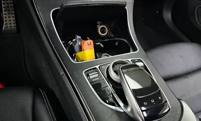 Mercedes-Benz C-Class 2016, 33116 км, за 13683.25 USD - фото 18