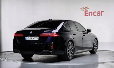 BMW 5-Series 2024, 22636 км, за 40958.5 USD