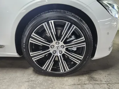 Volvo S90 2024, 11696 км, за 33477.75 USD - фото 7