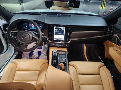 Volvo S90 2024, 11696 км, за 33477.75 USD - фото 8