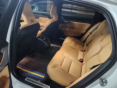 Volvo S90 2024, 11696 км, за 33477.75 USD - фото 10