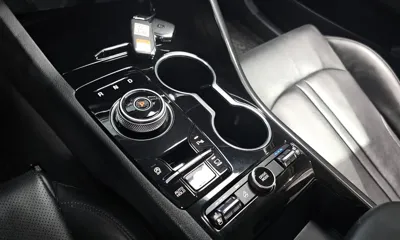 Kia K5 2021, 95248 км, за 10603.7 USD - фото 9