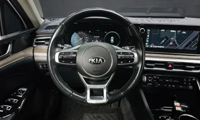 Kia K5 2021, 95248 км, за 10603.7 USD - фото 13