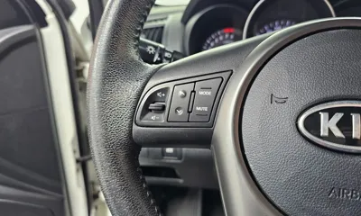 Kia Porte 2011, 83459 км, за 2100.56 USD - фото 17