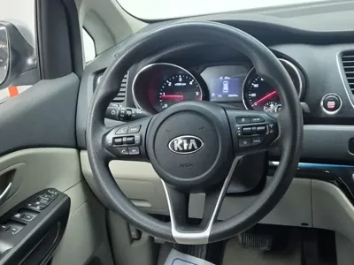 Kia Canival 2019, 168427 км, за 5524.86 USD - фото 6