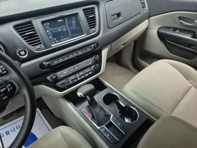 Kia Canival 2019, 168427 км, за 5524.86 USD - фото 9