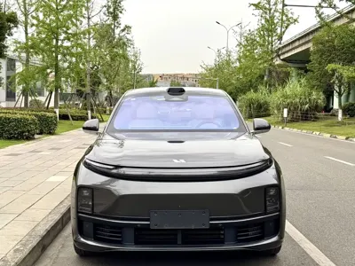 Li Auto Li L7 2024, 53000 км, за 27927.65 USD