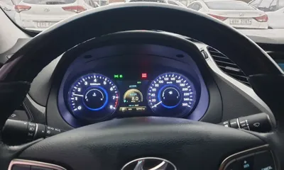 Hyundai Grandeur 2012, 127908 км, за 4039.09 USD
