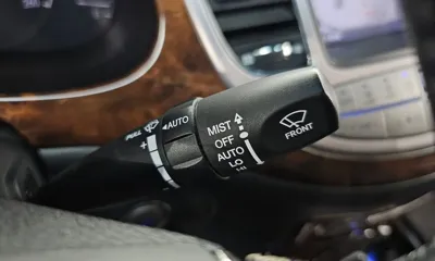Hyundai Genesis 2011, 86377 км, за 4488.68 USD - фото 16