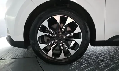 Kia Canival 2023, 111776 км, за 19692.79 USD