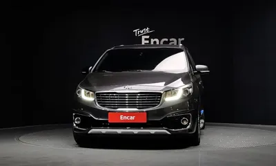 Kia Canival 2017, 195164 км, за 4957.7 USD