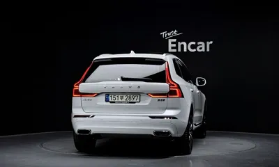 Volvo XC60 2021, 62019 км, за 24637.58 USD - фото 4