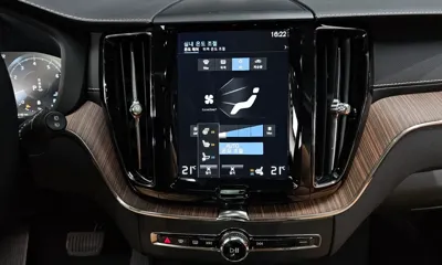 Volvo XC60 2021, 62019 км, за 24637.58 USD - фото 28