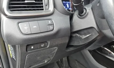 Kia Sorento 2019, 100841 км, за 11093.61 USD - фото 16