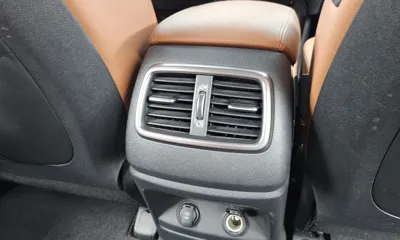 Kia Sorento 2019, 100841 км, за 11093.61 USD - фото 31