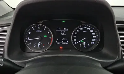 Hyundai Avante 2017, 132974 км, за 5789.75 USD - фото 8