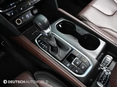 Hyundai Santafe 2019, 134613 км, за 12295.09 USD - фото 9