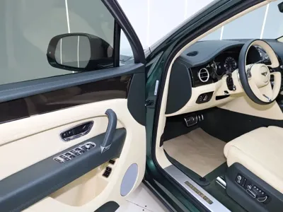 Bentley Bentayga 2020, 13799 км, за 240484.78 USD