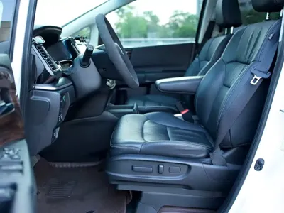 Honda Elysion 2018, 76000 км, за 20129.1 USD