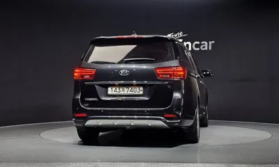 Kia Canival 2020, 140821 км, за 10439.38 USD