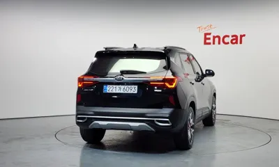 Kia Seltos 2021, 37429 км, за 12676.33 USD