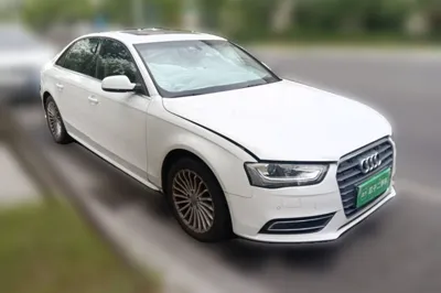 Audi A4L 2015, 83100 км, за 8595 USD