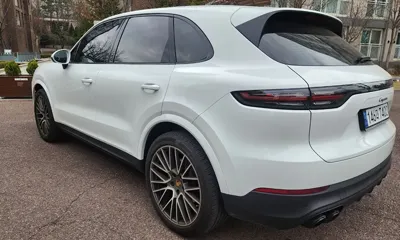 Porsche Cayenne 2023, 22040 км, за 65685.73 USD