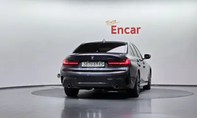 BMW 3-Series 2020, 96979 км, за 16836.76 USD