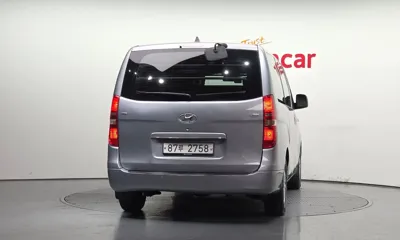 Hyundai Starex 2017, 223139 км, за 3939.75 USD
