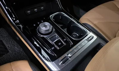 Kia Canival 2021, 87005 км, за 19385.91 USD - фото 9