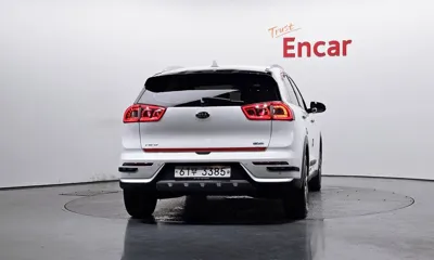 Kia Niro 2017, 102088 км, за 8787.58 USD