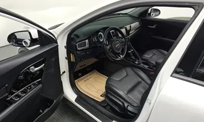 Kia Niro 2017, 102088 км, за 8787.58 USD - фото 11